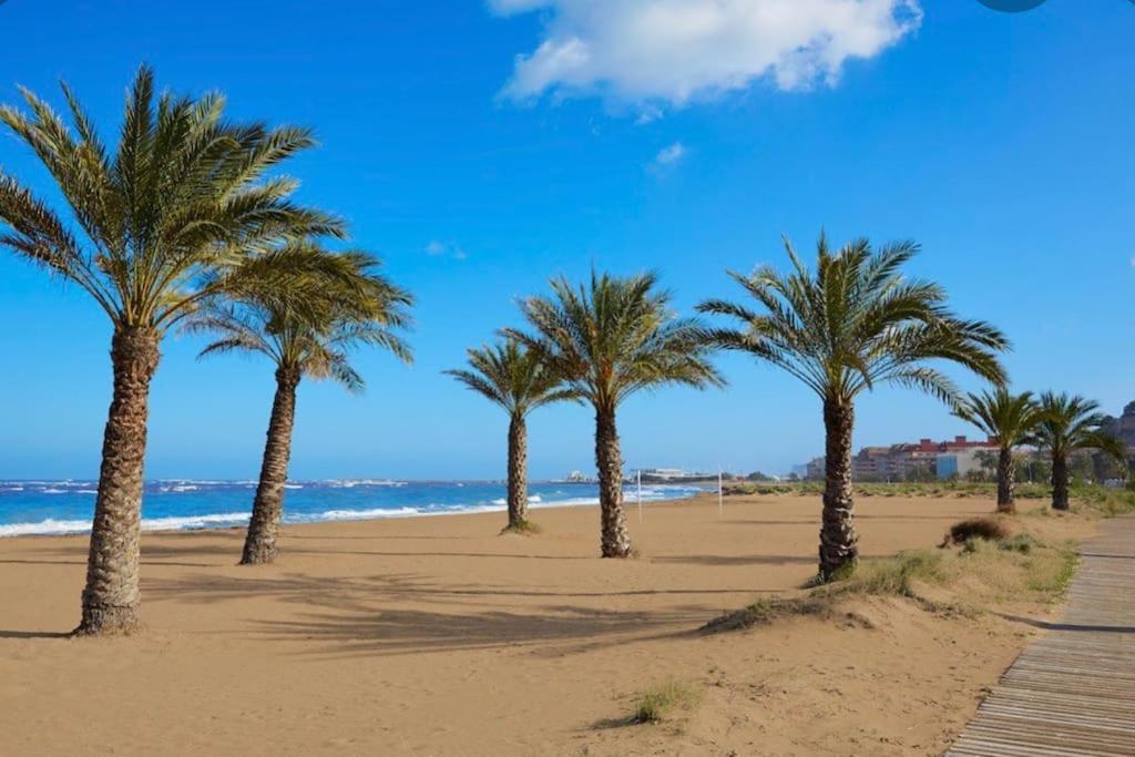 Apartamento En Primera Linea De Playa Дения Экстерьер фото
